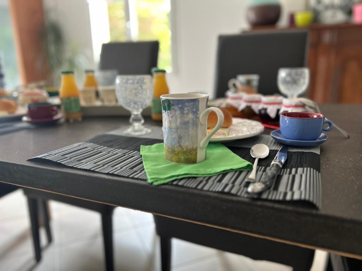 Maison Karmanor Monthoiron Dış mekan fotoğraf