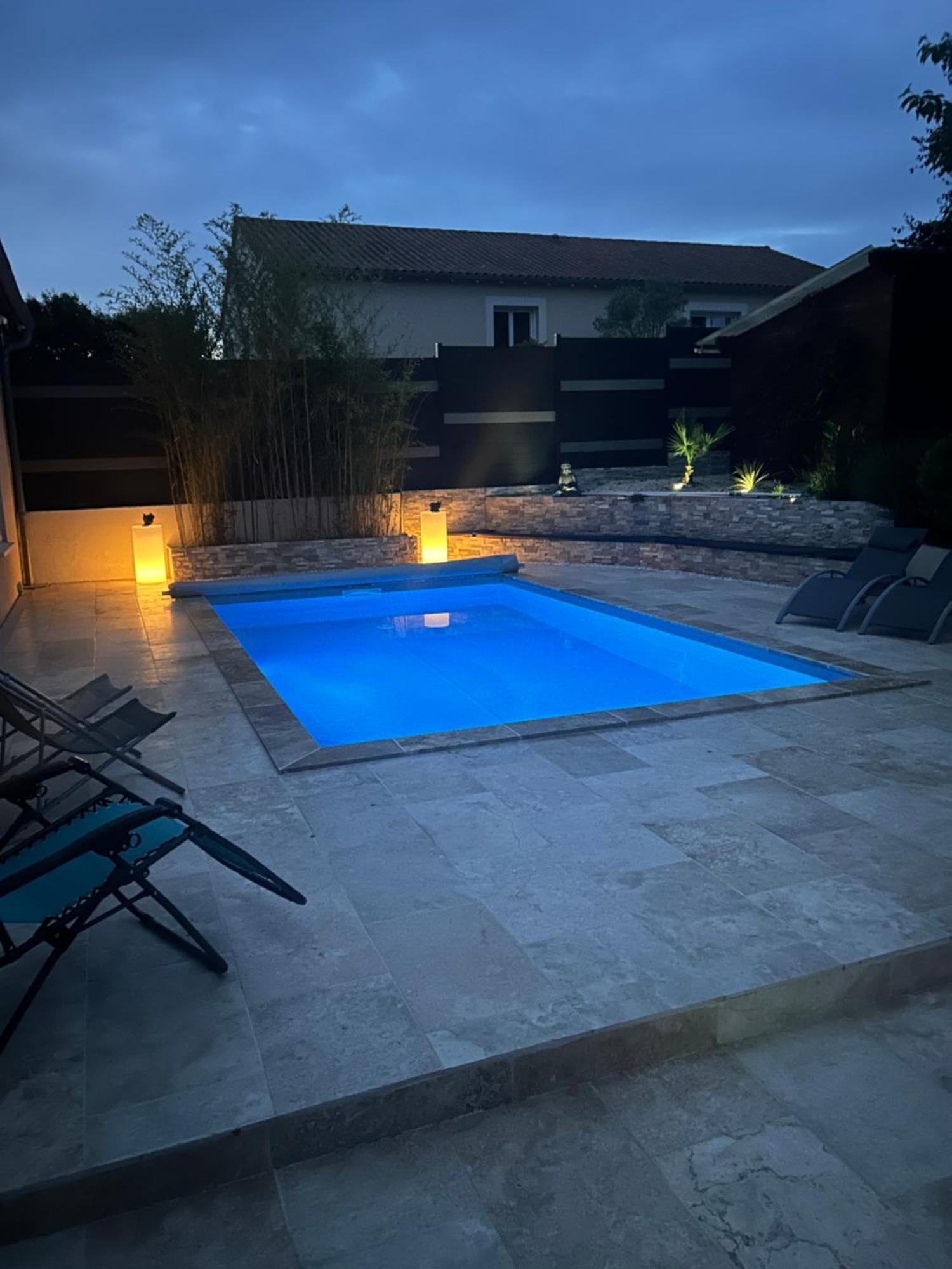Maison Karmanor Monthoiron Dış mekan fotoğraf